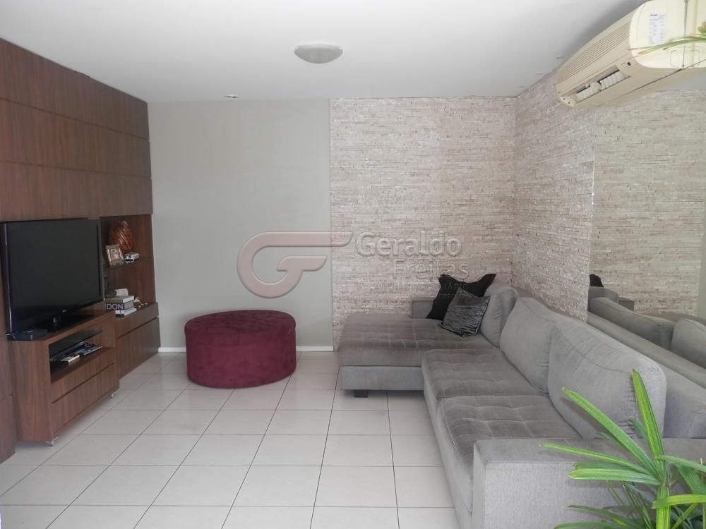 Comprar Apartamentos / 04 quartos em Maceió apenas R$ 600.000,00 - Foto 1 Comprar Apartamentos / 04 quartos em Maceió apenas R$ 600.000,00 - Foto 1