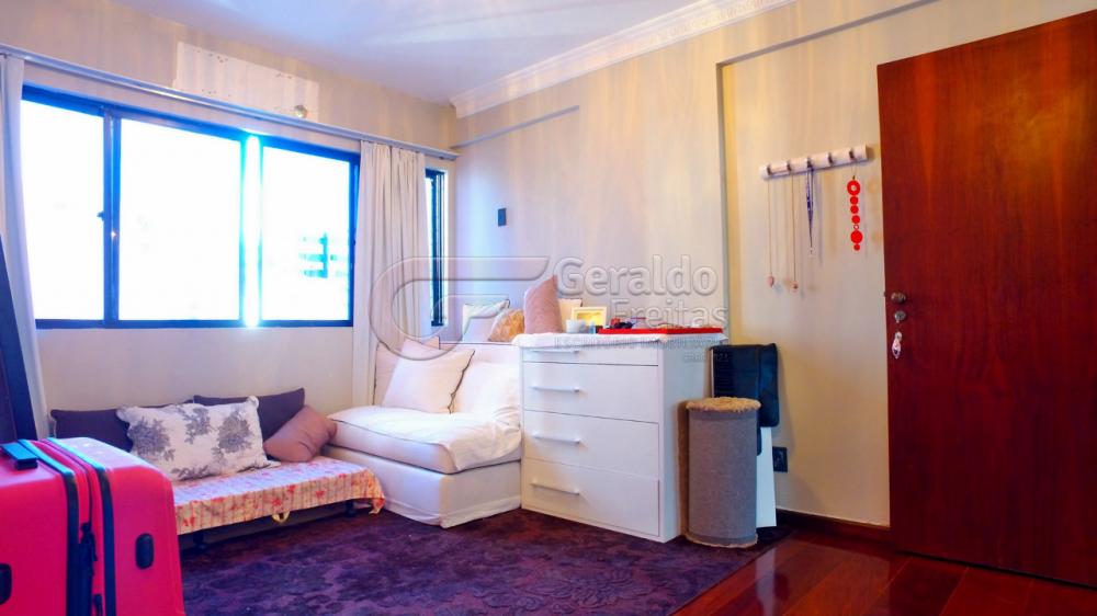 Comprar Apartamentos / 04 quartos em Maceió apenas R$ 1.100.000,00 - Foto 14 Comprar Apartamentos / 04 quartos em Maceió apenas R$ 1.100.000,00 - Foto 14
