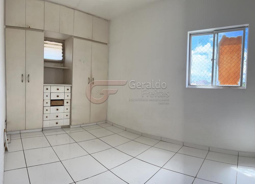 Comprar Apartamentos / Padrão em Maceió R$ 160.000,00 - Foto 8