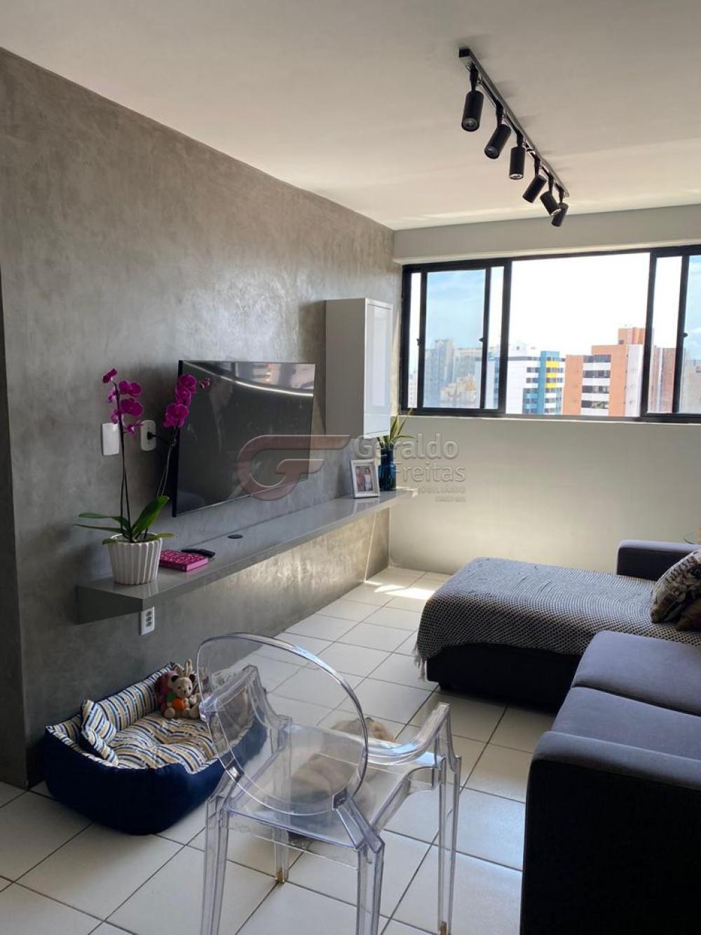 Comprar Apartamentos / Padrão em Maceió R$ 430.000,00 - Foto 1