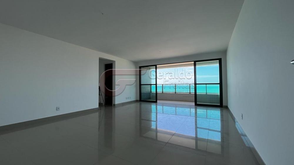 Comprar Apartamentos / Beira Mar em Maceio R$ 1.538.604,00 - Foto 1