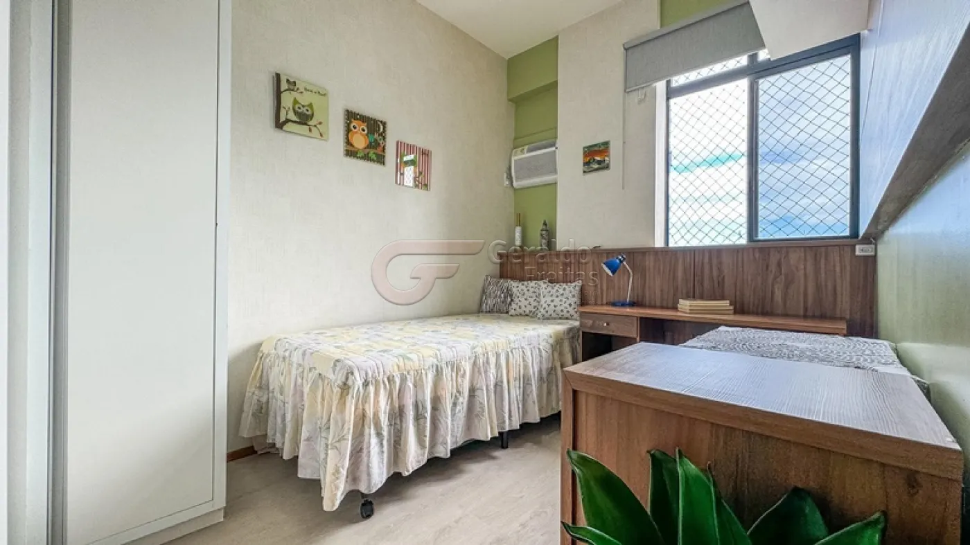 Comprar Apartamentos / Padrão em Maceió R$ 700.000,00 - Foto 12