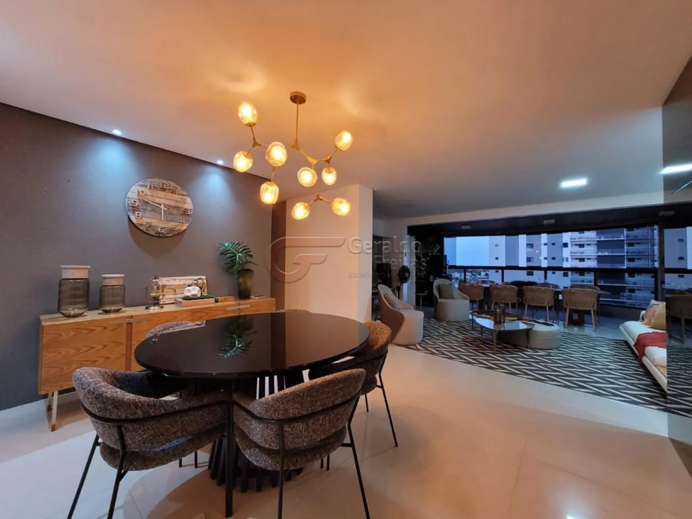Comprar Apartamentos / Padrão em Maceió R$ 1.350.000,00 - Foto 4