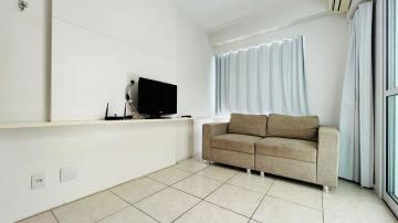Alugar Apartamentos / Quarto Sala em Maceió. apenas R$ 350.000,00