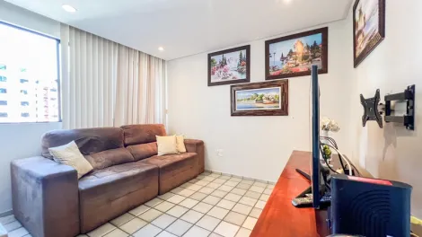 APARTAMENTO À VENDA